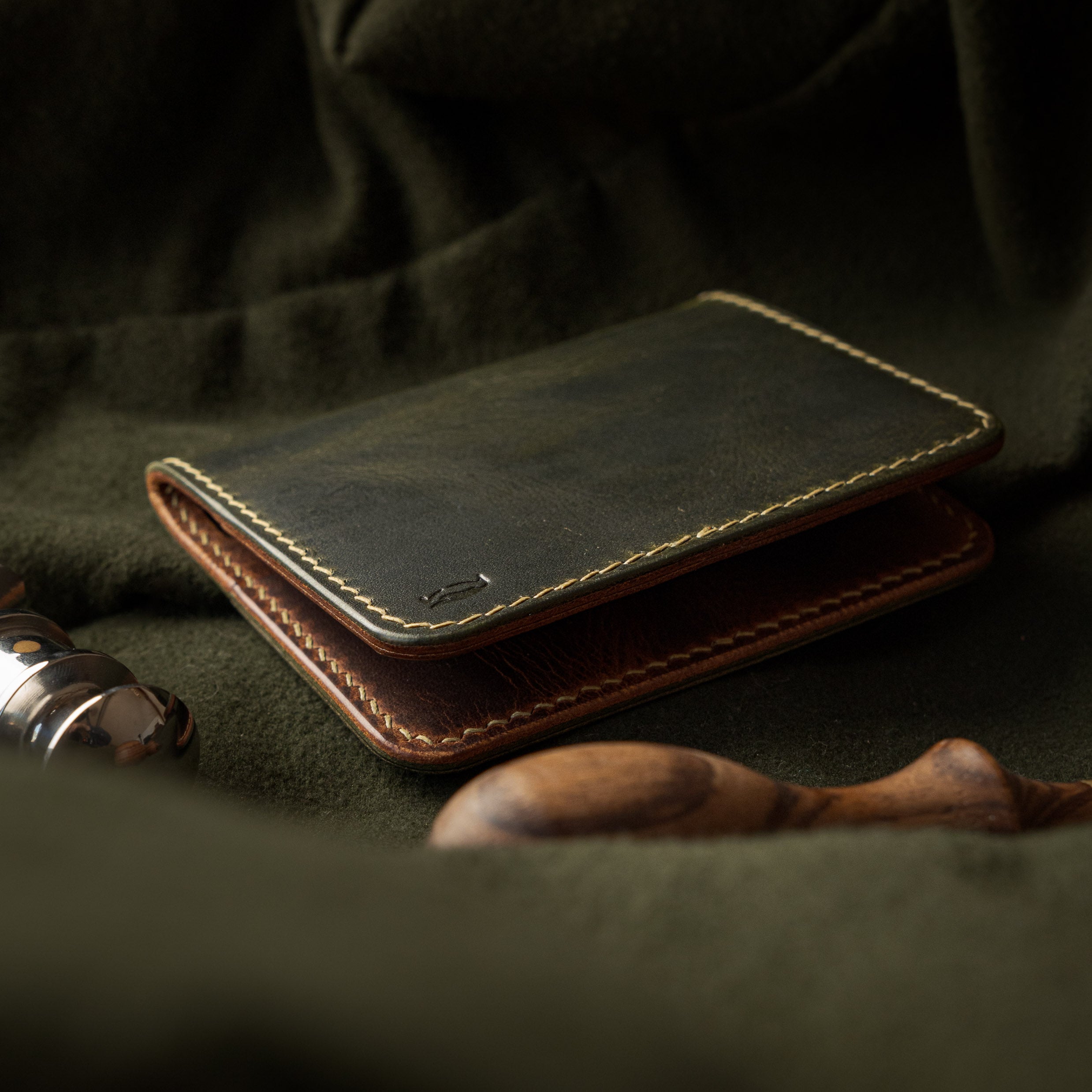 Porte-cartes Banquise - Vert olive & Cognac