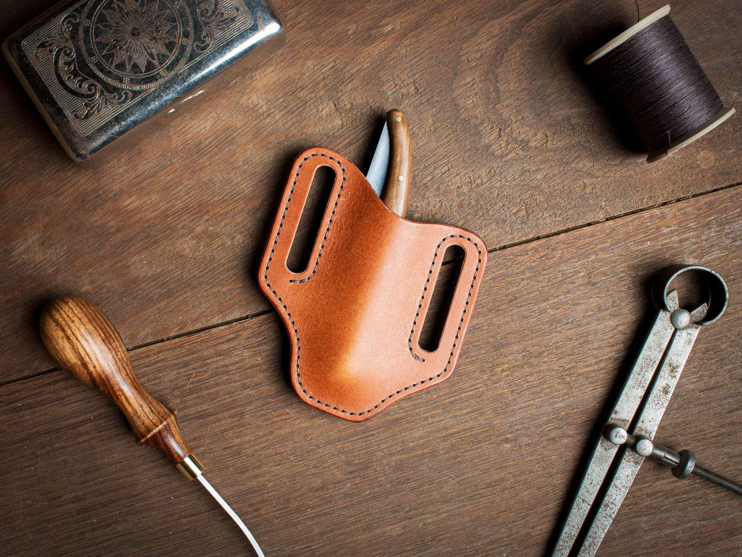 Fourreau en cuir pour couteau Laguiole pliant