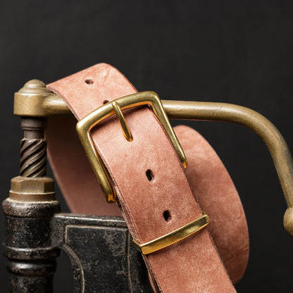 Ceinture 40mm en cuir de taureau Français, boucle et passant en laiton massif