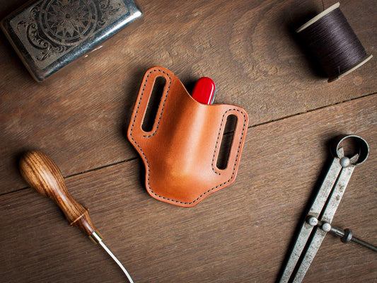 Fourreau en cuir pour couteau suisse Victorinox SAK